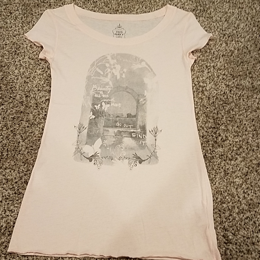 Old Navy light pink graphic tee